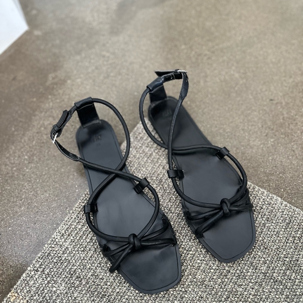 H&M Black Minimalist Sandals